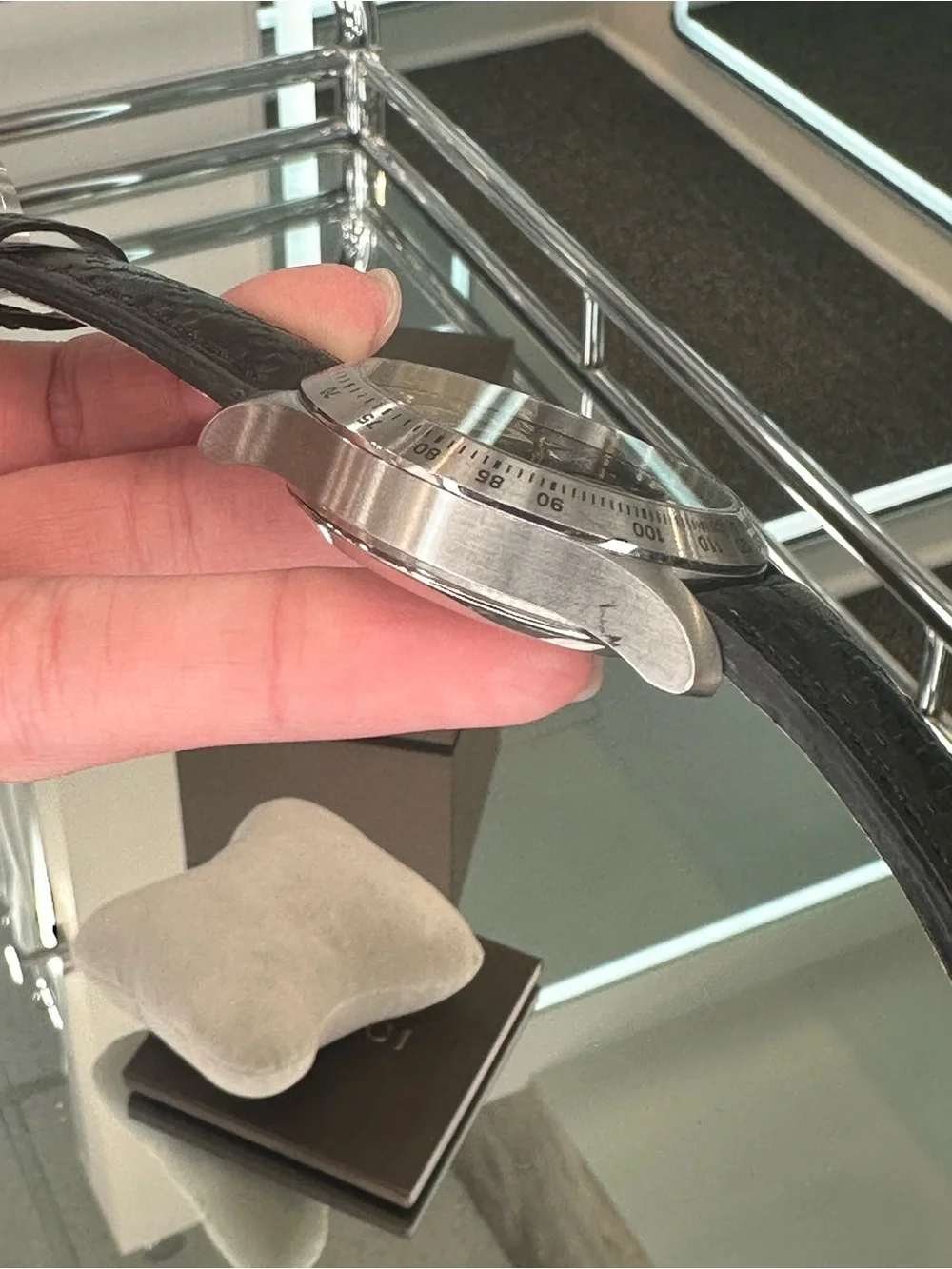 Gucci G-Timeless Wristwatch Model YA126237